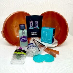 Miniverse Lavender Gin and Tonic